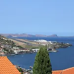 Moradia Bela House Santa Cruz (Madeira)