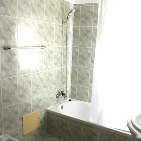 Moradia Bela House Semesterbostad Santa Cruz (Madeira)