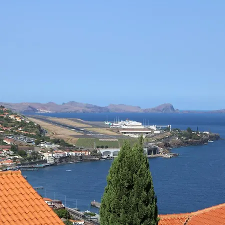 Moradia Bela House Santa Cruz (Madeira)