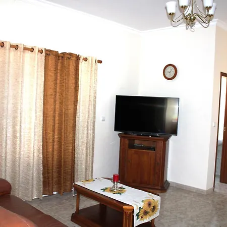 Moradia Bela House * Santa Cruz (Madeira)