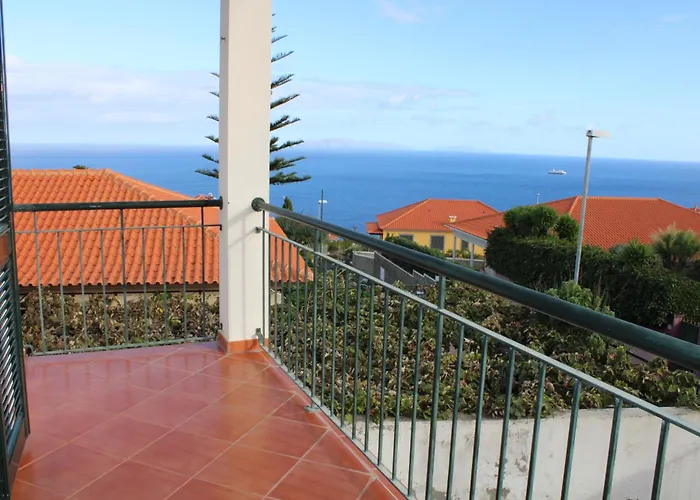 Moradia Bela House * Santa Cruz (Madeira)